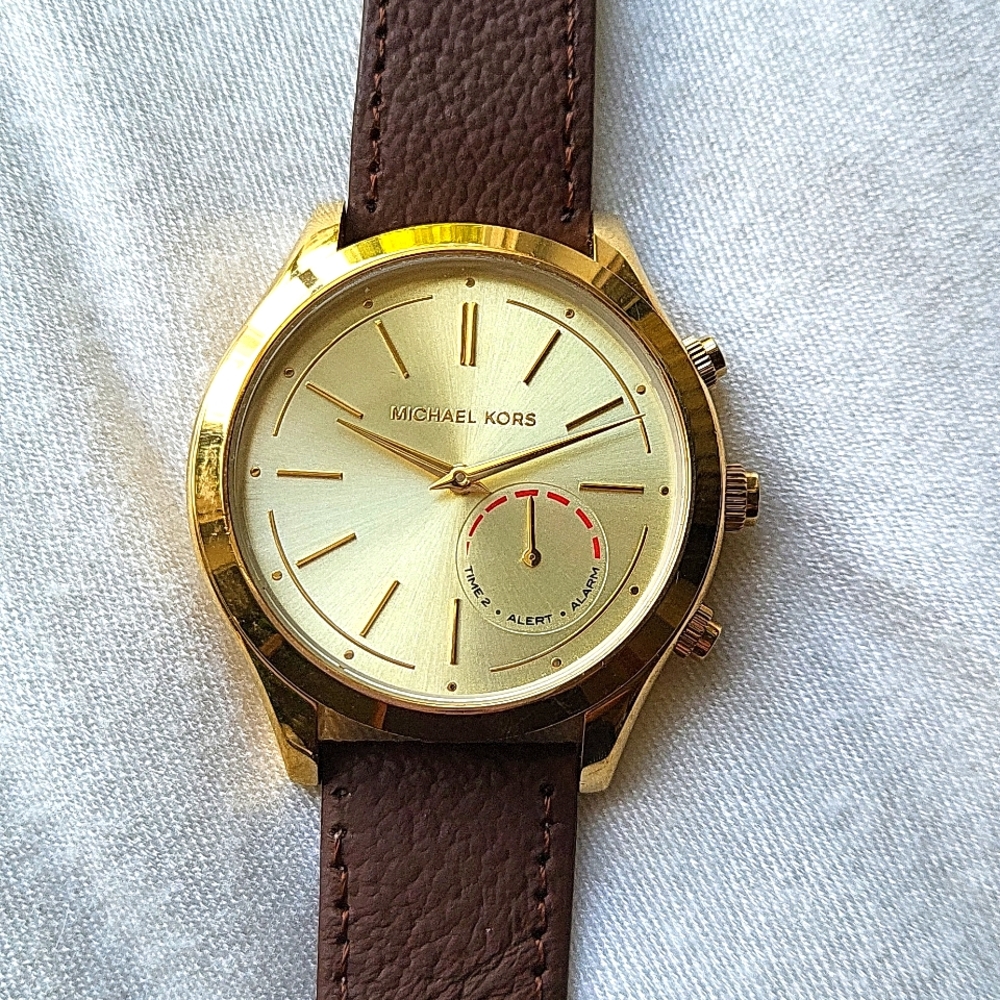 Michael Kors Women's Watch Gold tone, Brown Leather Strap